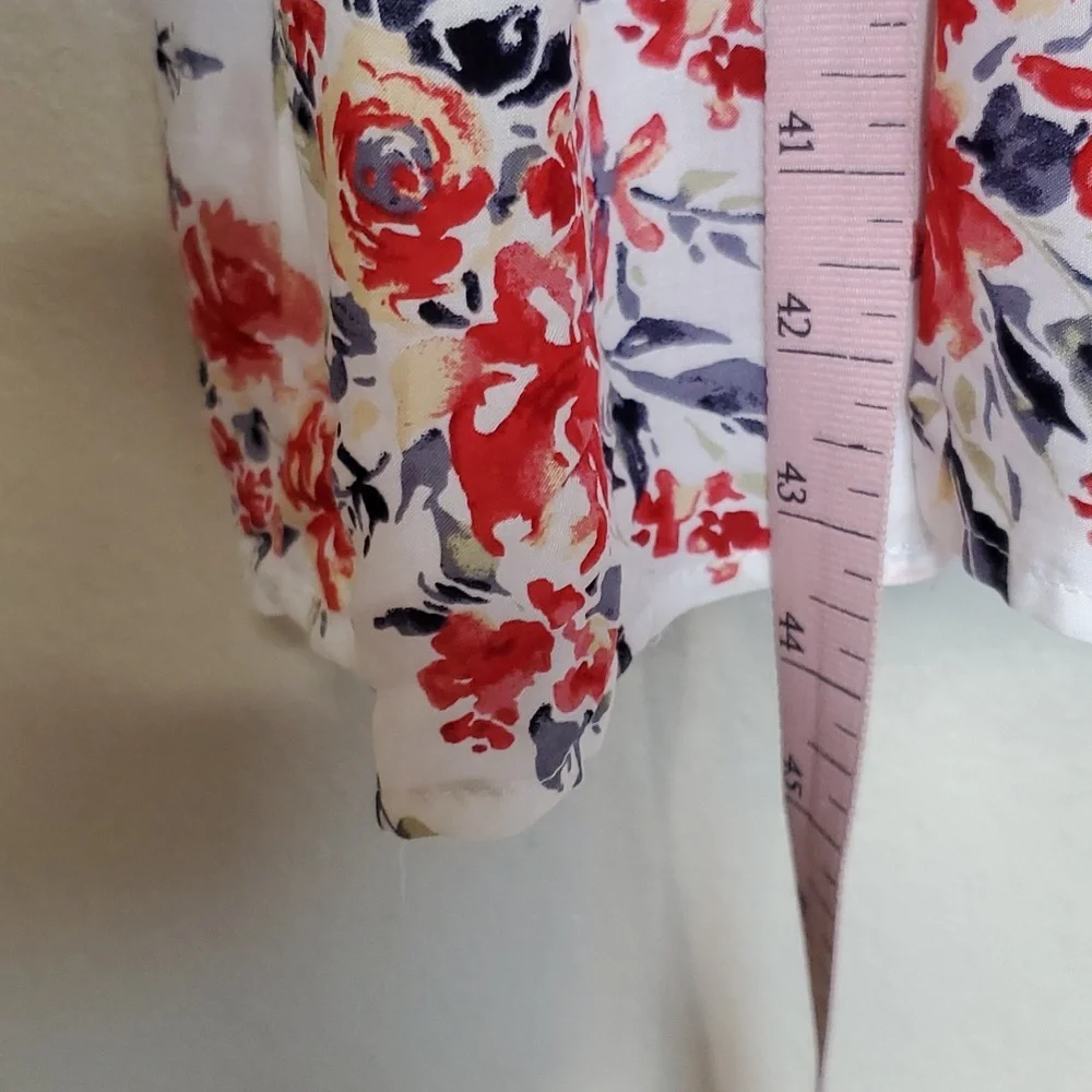 Torrid iris & Rose Floral Smocked Challis Skater Dress 3X White Pink - Picture 10 of 10